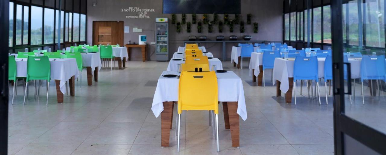Leena Resort Garudeshwar Exterior foto