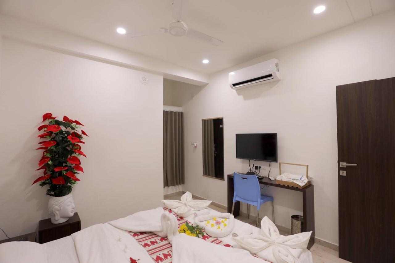 Leena Resort Garudeshwar Exterior foto