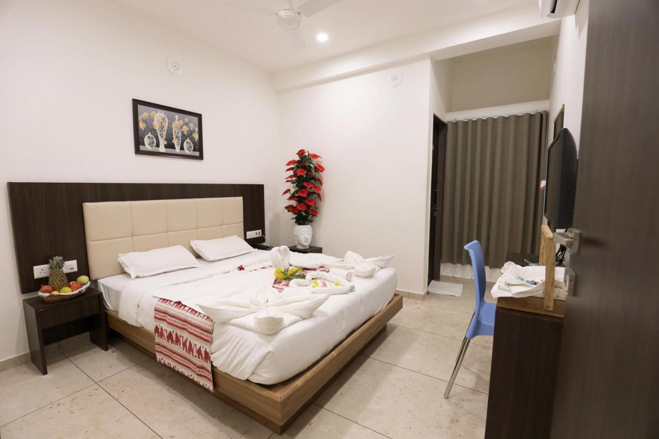 Leena Resort Garudeshwar Exterior foto