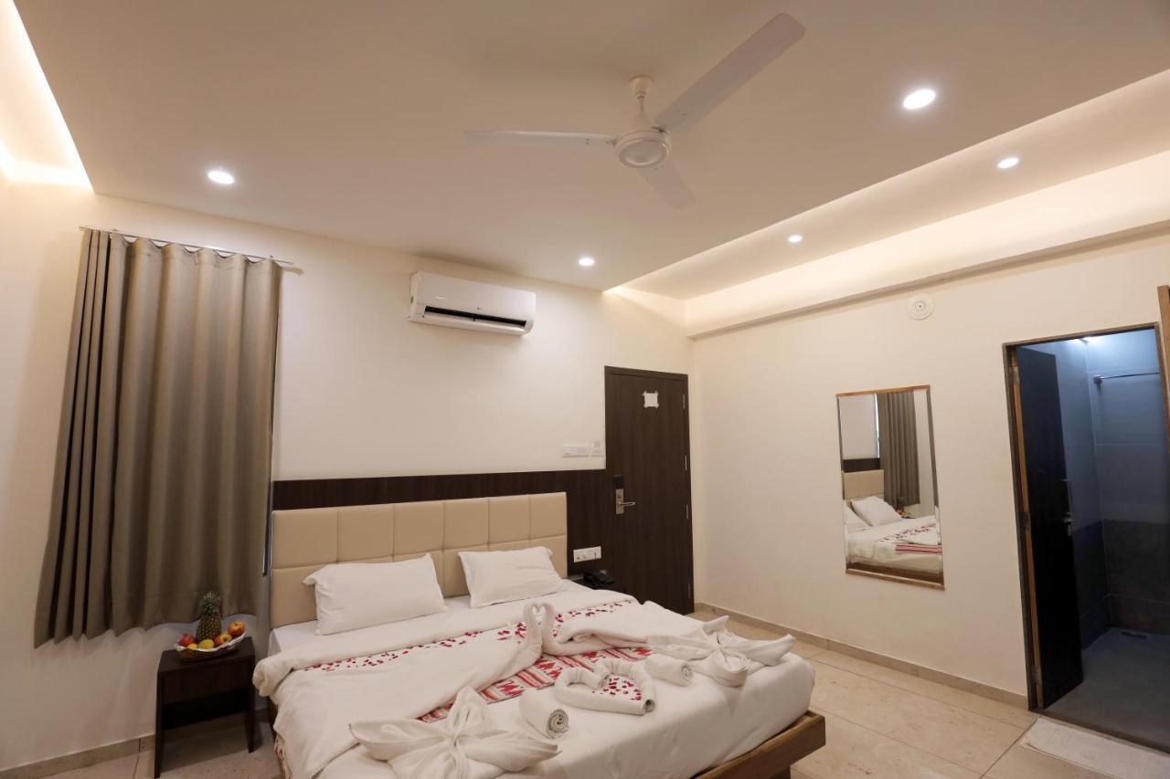 Leena Resort Garudeshwar Exterior foto